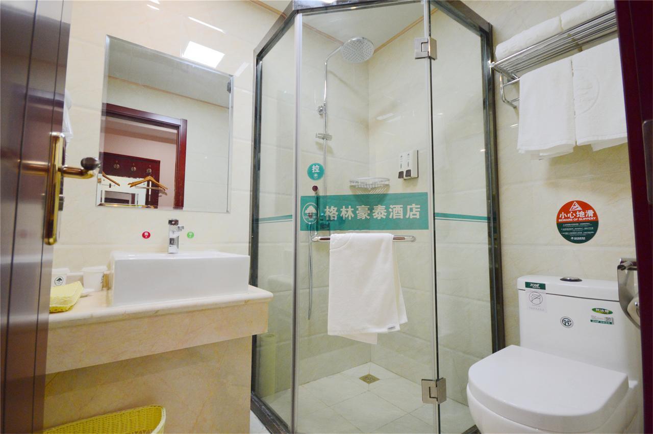 יאנגז'ו Greentree Inn Jiangsu Zhenjiang Jiangsu Science And Technology University Youth Square Express Hotel מראה חיצוני תמונה