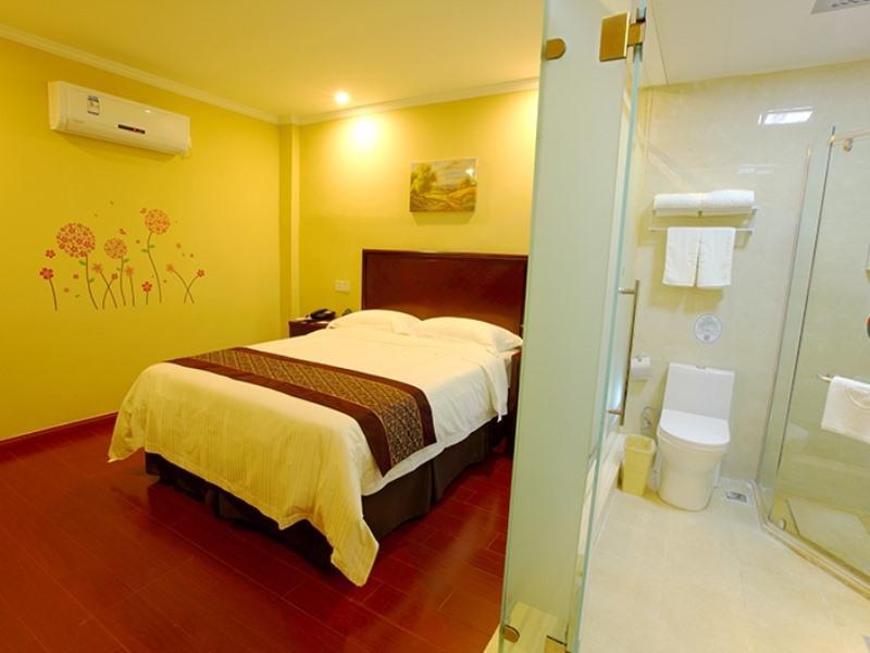 יאנגז'ו Greentree Inn Jiangsu Zhenjiang Jiangsu Science And Technology University Youth Square Express Hotel מראה חיצוני תמונה
