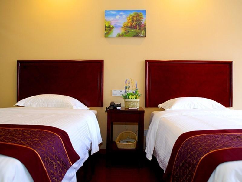 יאנגז'ו Greentree Inn Jiangsu Zhenjiang Jiangsu Science And Technology University Youth Square Express Hotel מראה חיצוני תמונה